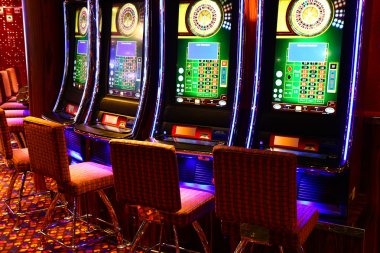 Live Andar Bahar dealer table on sirmenang login showing card placement